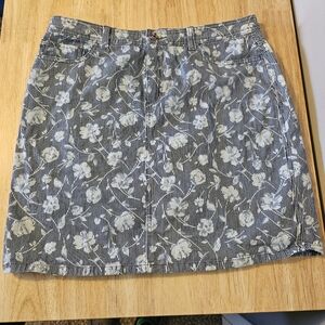 Christopher & Banks Skort